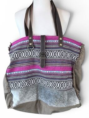 Myra Vibrant Boho Weekender Bag